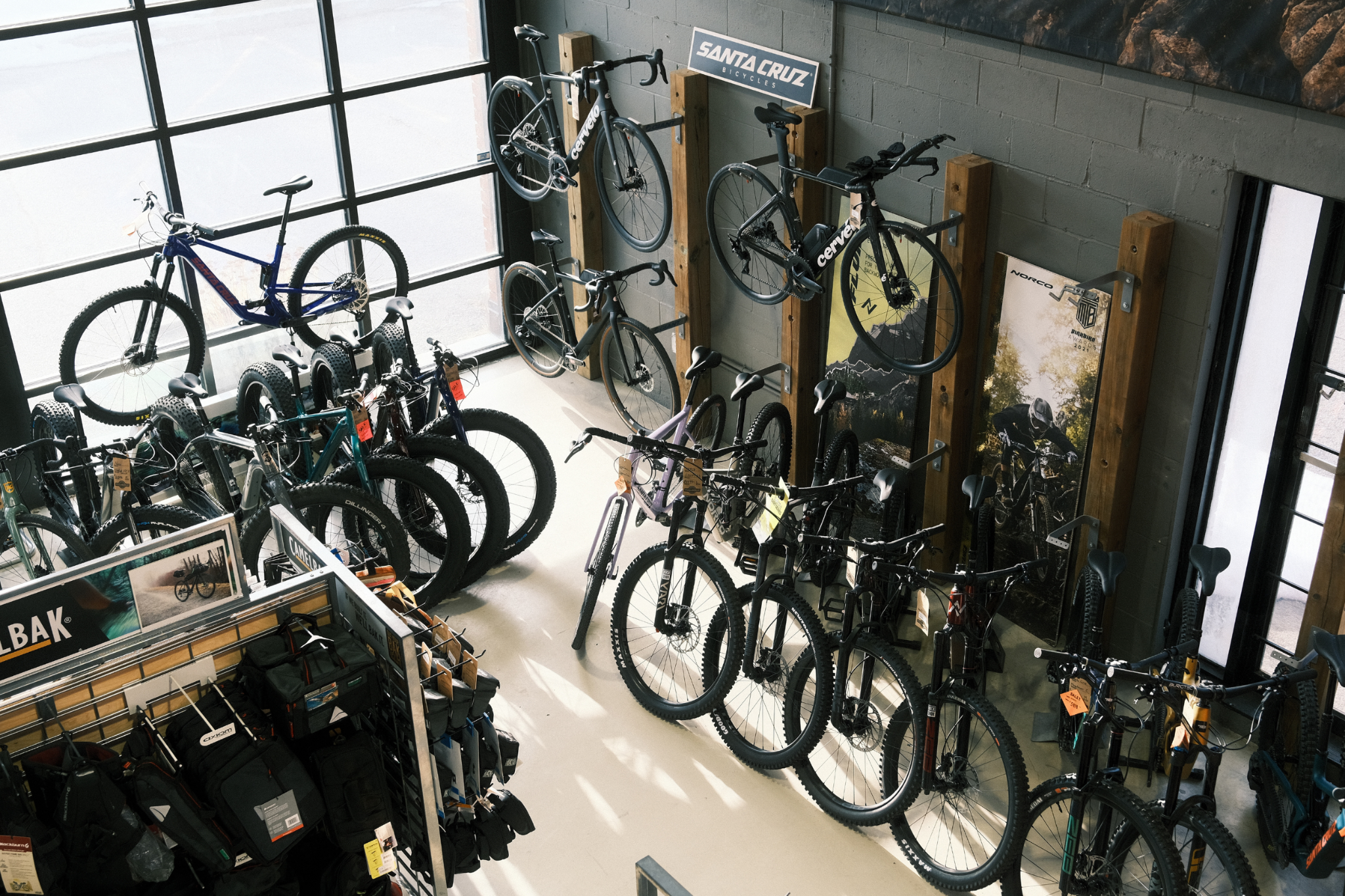 Full Cycle St. Laurent Show Room 