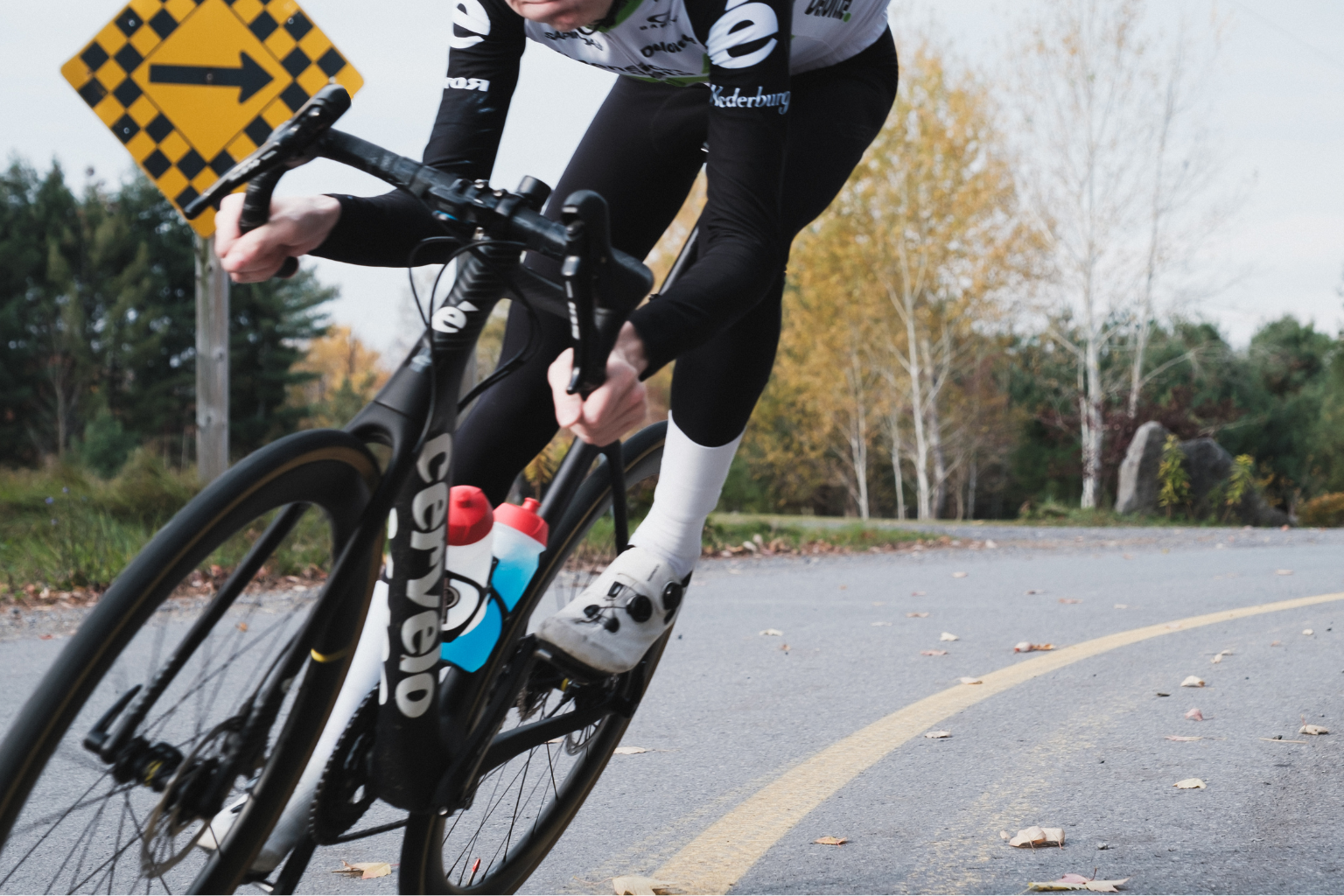 Youth road bike sale
